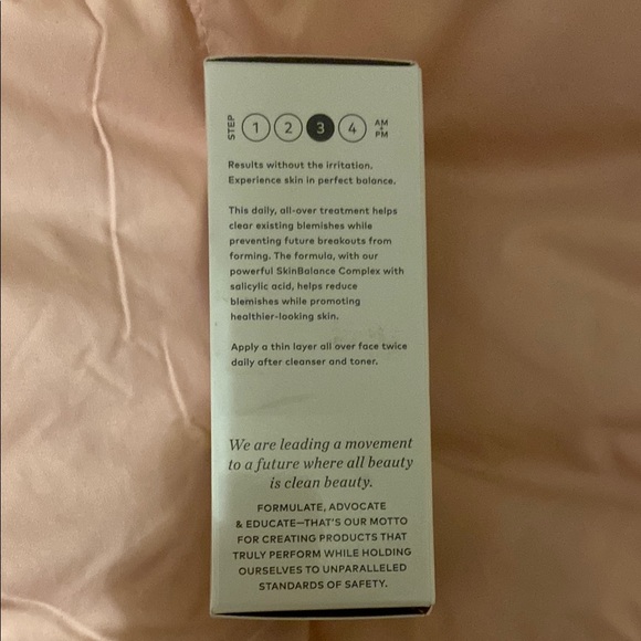 Beautycounter Countercontrol Acne Treatment - Cream - Picture 2 of 4